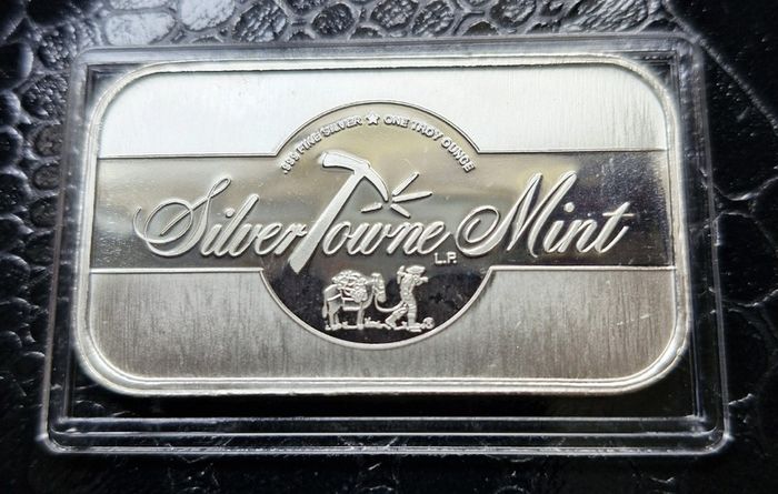 1 oz Silver Bar Silver Towne Mint .999