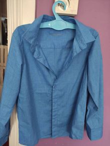H&m shir tboy 6 /7 years never worn