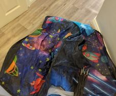 kids tent indoor