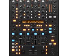 Behringer DDM 4000