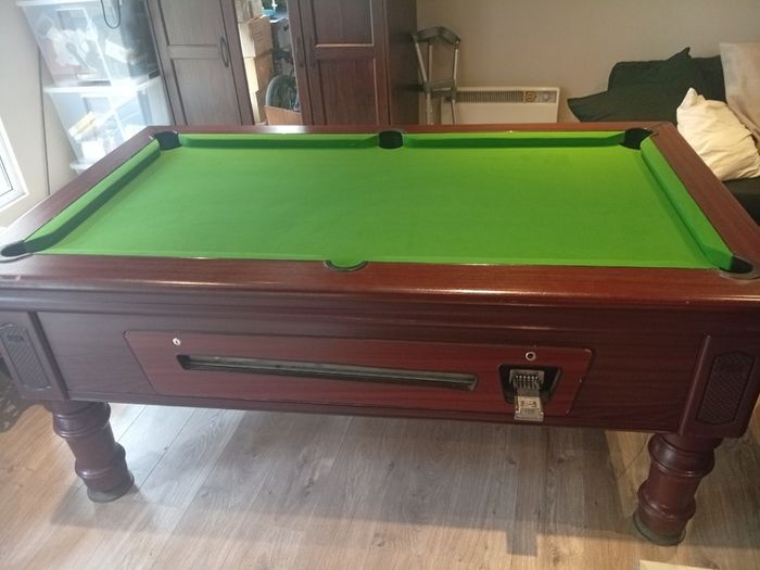 Slate pool table