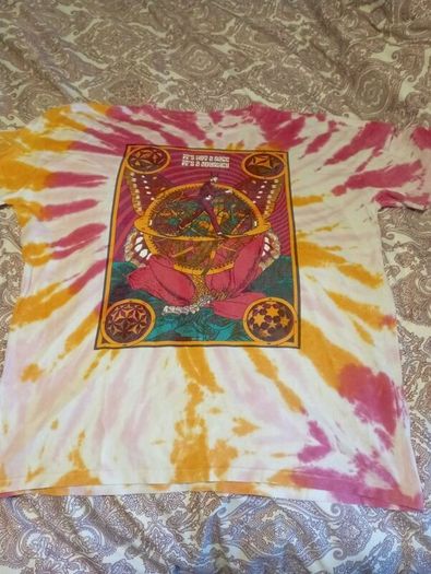 tie dye t shirt size small oversized