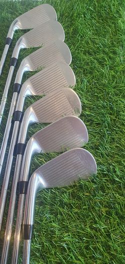 Full Set Of Golf Clubs