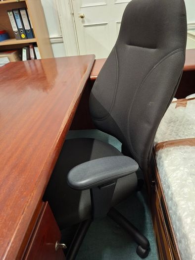 Office Tables, Chairs, Office Contents