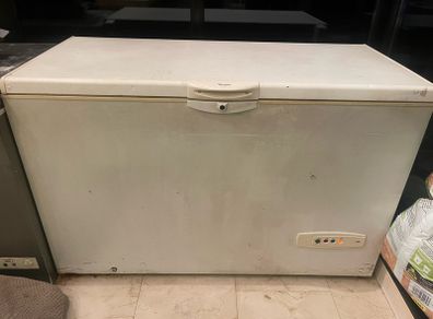 Large Full Size Chest Freezer - Working Perfectly
