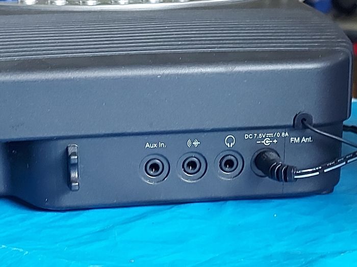 ROBERTS Streamtime FM RDS-Internet Clock Radio, in excellent condition