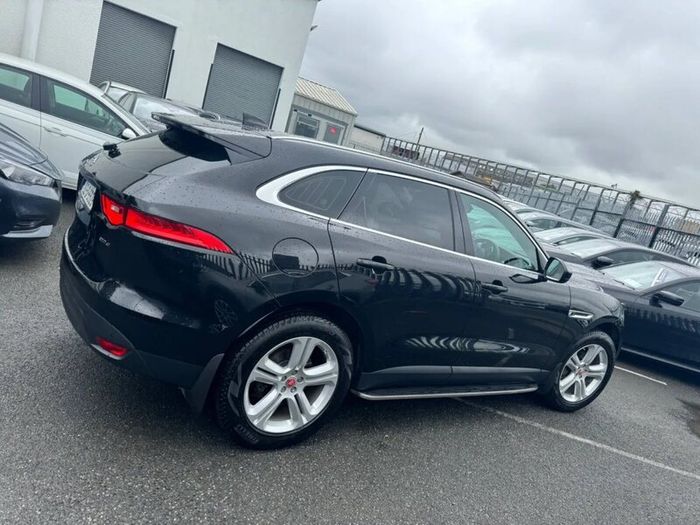 192 Jaguar F Pace