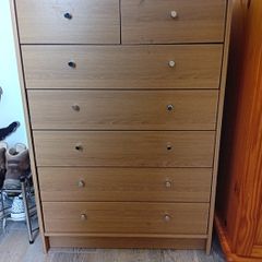 Chest of drawers