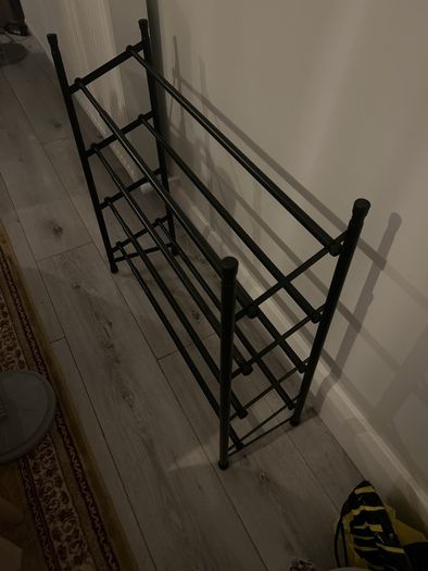 Expandable shoe organizer