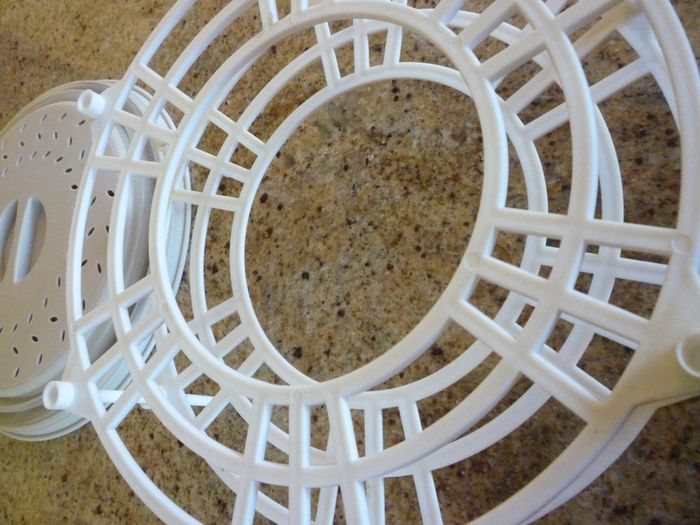 Microwave Plate Stacker & Collapsible Cover. Heat Up To 3 Dinners At Once. Excellent Condition. All fold flat for easy storage