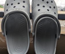 Crocs adult size