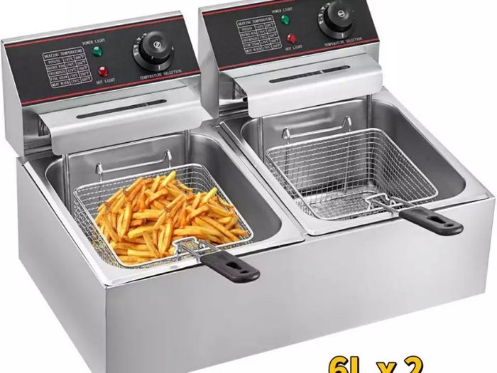 HALF PRICE RRP 260 euro 5kw 12L 220v Commercial Electric Deep Fryers 12L for Fast Food Restaurant Fried Chicken Stands Frying Chips French Fries Pork Chops