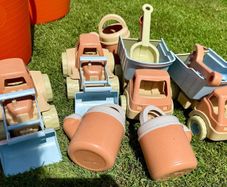 Beach toys