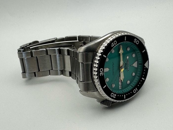 SEIKO 5 Sports automatic