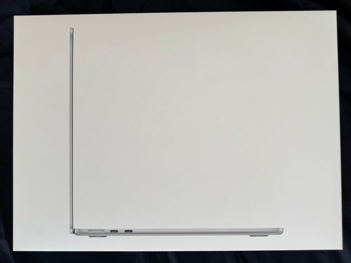 Apple MacBook Air 2026 13in M5 16GB 512GB - Silver