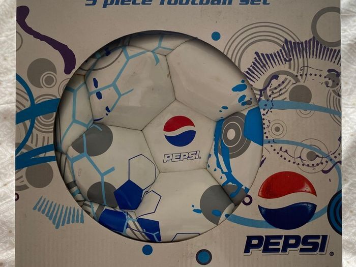 PEPSI - 5 Piece Football Set