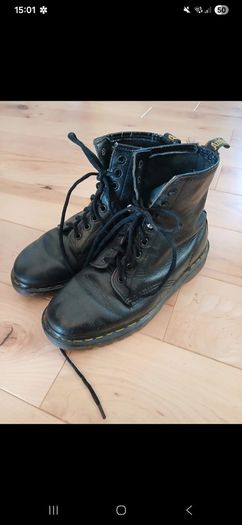 Vintage Dr Martens