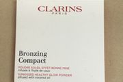 Clarins bronzing compact new