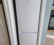 LOGIK L50BW23 60/40 Fridge Freezer