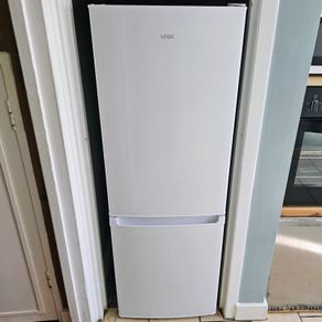 LOGIK L50BW23 60/40 Fridge Freezer