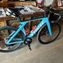 Beautiful and fast Trek Madone Slr 7 Image 4