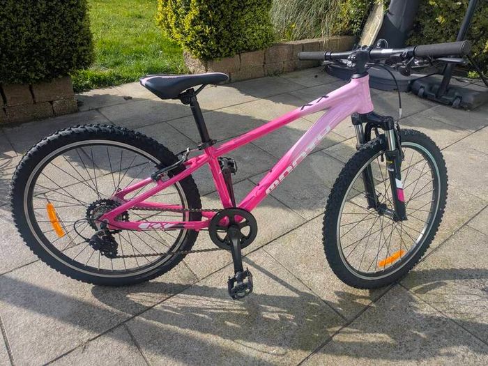 24 inch Monty junior KX7 girls bike