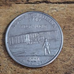 USA, State Quarter Dollar 2001 D North Carolina - free standard postage
