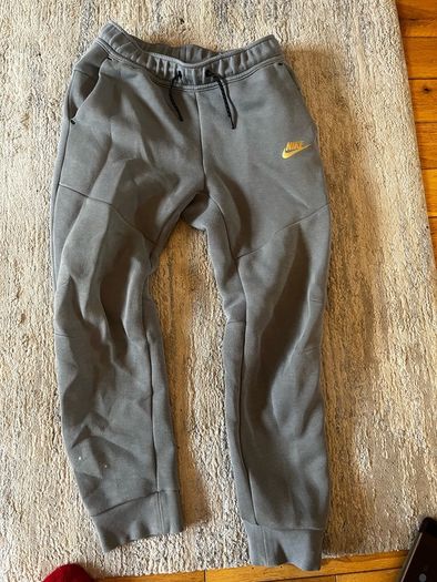 nike Tech Boys tracksuit bottoms