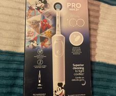 electronic toothbrush