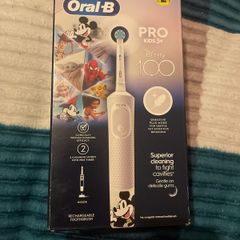electronic toothbrush