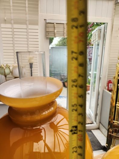 Two fabulous working oil lamps