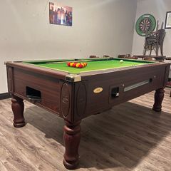 Pool table