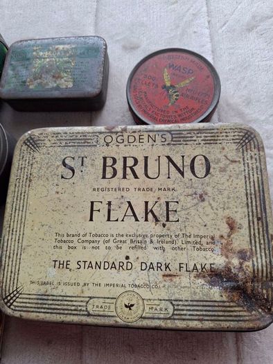 A Job Lot Of 9x  Vintage Tins Big & Small Tins All Vintage
