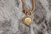 Necklace very nice .