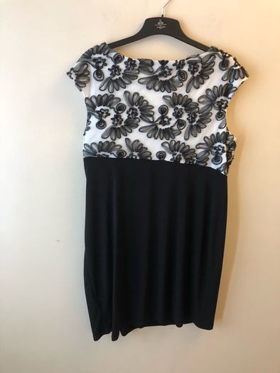 Dress (size 18W)