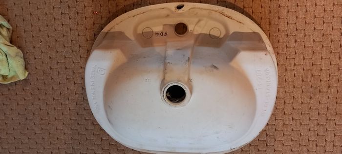Sink bathroom