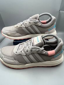 Adidas Women's RetroRun Light Granite - Size UK 7.5 EU 41 1\3 - Running Shoes