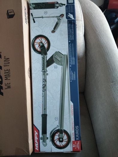 Brand New Huffy Kick Scooter Gift