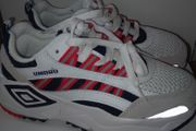Umbro Neptune trainers