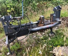 Log splitter