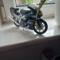 model motor