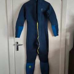 mens wet