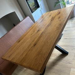 Oak rectangular dining table