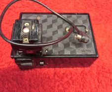 Vintage Sakulite S-2 Flash  ( working  )