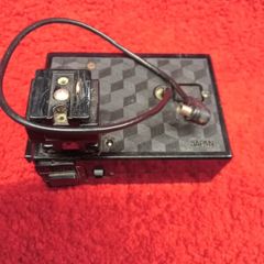 Vintage Sakulite S-2 Flash  ( working  )