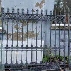 cast iron gates