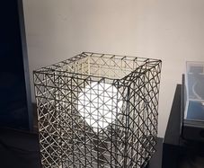 Modern Geometric Wire Cube Table Lamp