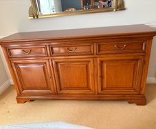 Italian side board