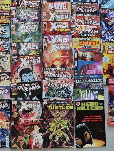 Massive DC & Marvel Comic Collection Batman, Justice League, Spiderman