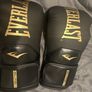 Everlast Boxing Set (Used Once) Gloves, Shoes, Bag, Accessories Image 2